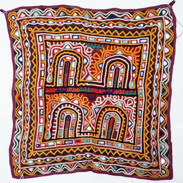 Kutch chakla square 48 x 48 cms